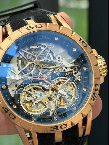 Diğer Roger Dubuis Erkek Saat