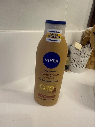 Nivea Q10 vücut losyonu