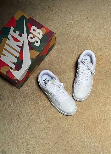Nike NİKE DUNK LOW BEYAZ