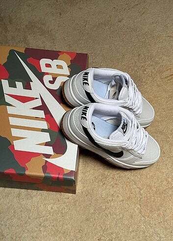 38 Beden NİKE DUNK LOW BEYAZ SİYAH, ÜST KALİTE, ETİKETLİ, ORİJİNAL KUTULU