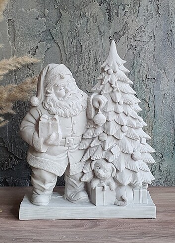 Noel Baba Çam Ağaçlı