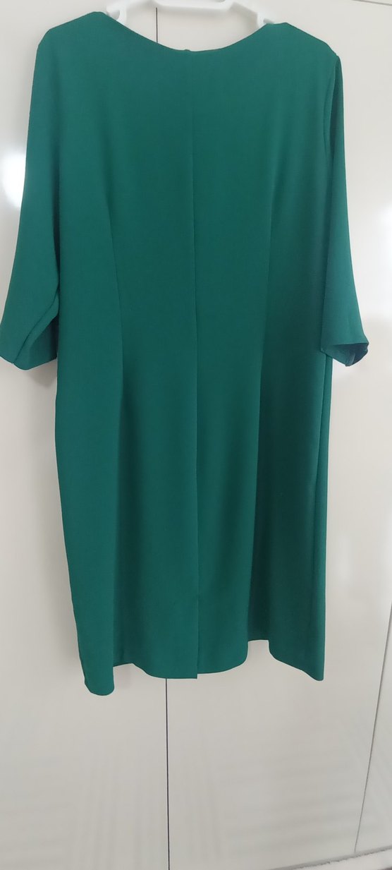 Zincir Detaylı Yeşil Uzun Elbise - Görsel 3