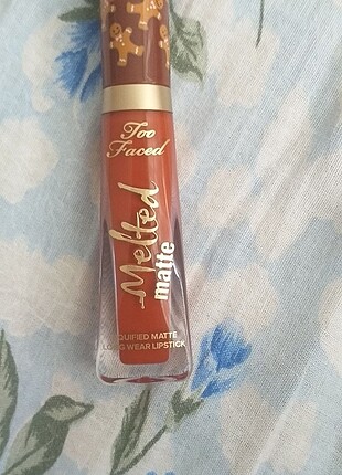 Too faced ruj