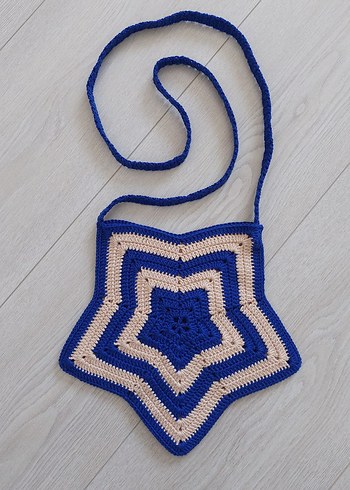 El Yapımı Örgü Yıldız Çanta - Görsel 2