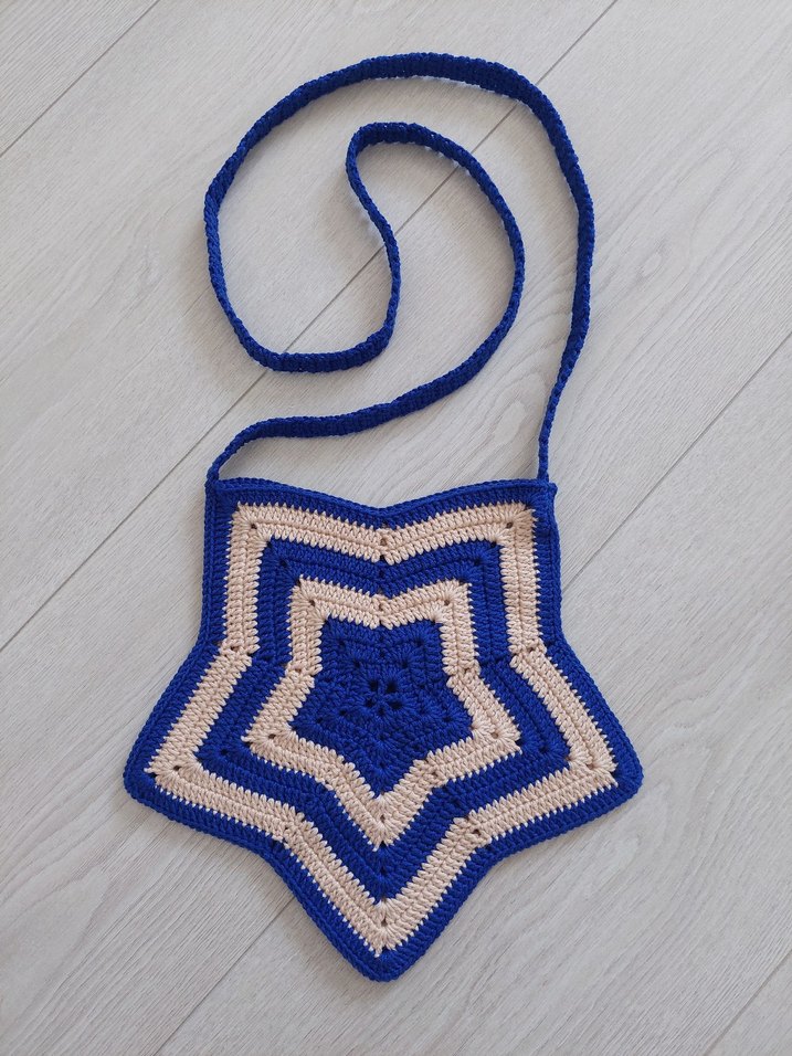 El Yapımı Örgü Yıldız Çanta - Görsel 3