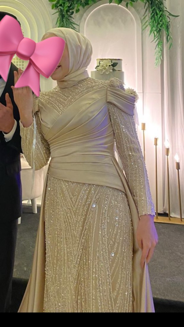 Bej Uzun Kollu Drapeli Çiçekli Abiye - Görsel 3