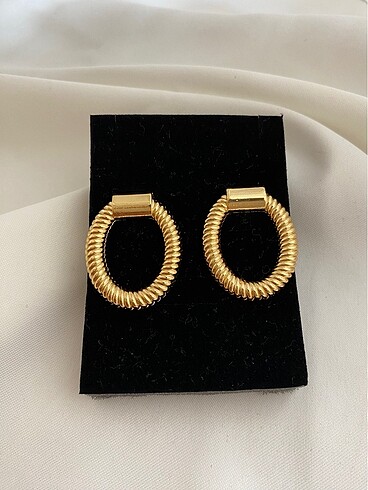ÇELİK OVAL KÜPE
