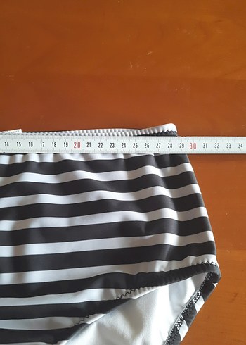 Siyah beyaz Çizgili Yüksek Bel Bikini Altı - Görsel 7