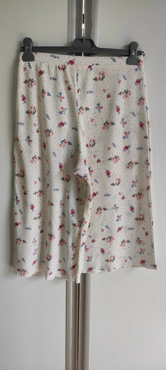 Çiçek Desenli Midi pijama - Görsel 4