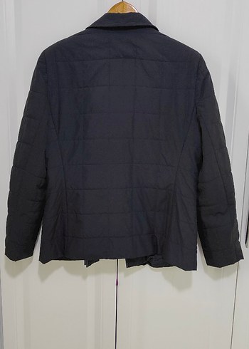 Siyah ince şişme mont - Görsel 2