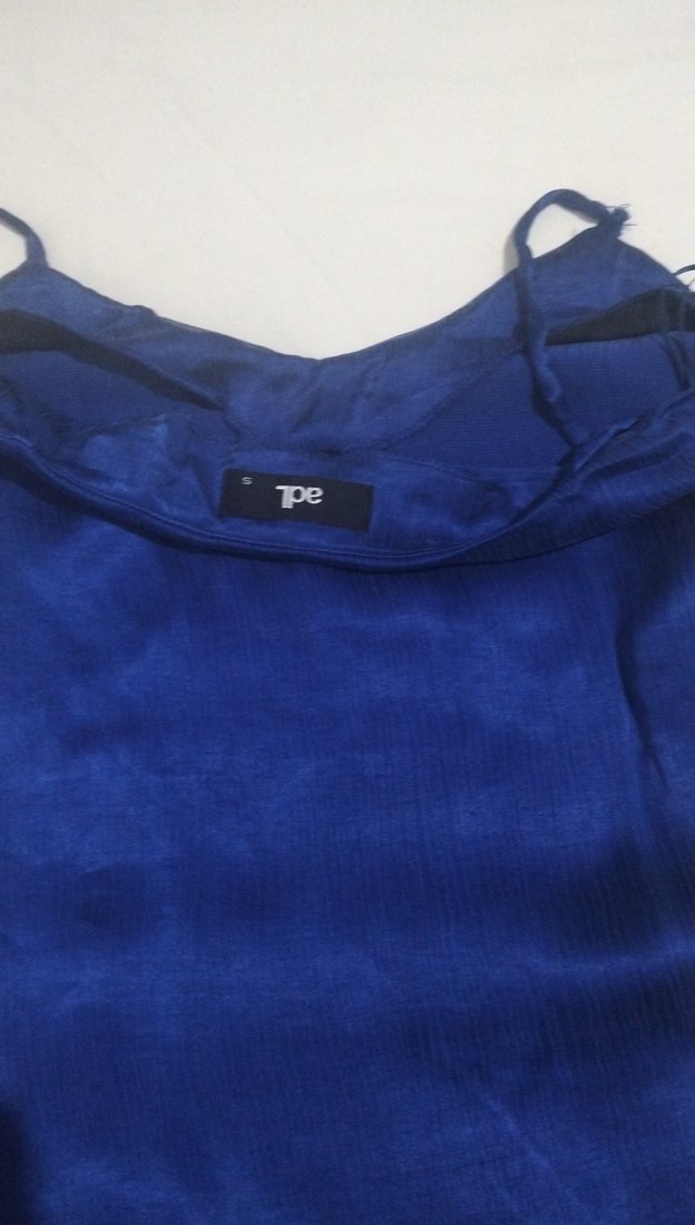 Lacivert Kadın İpek Görünümlü Askılı Bluz - Görsel 3