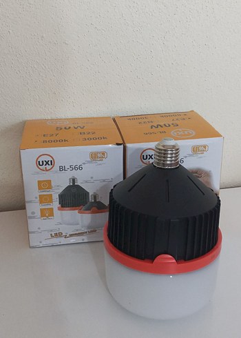 UXI BL-566 Siyah LED Kamp Lambası - Görsel 2