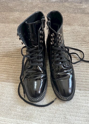 Siyah Parlak suni deri bot hotiç - Görsel 8