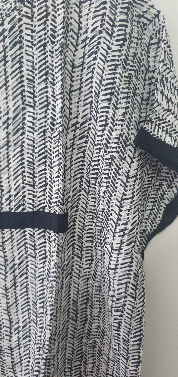 Gri Kadın Kısa Kollu Bluz - Görsel 4