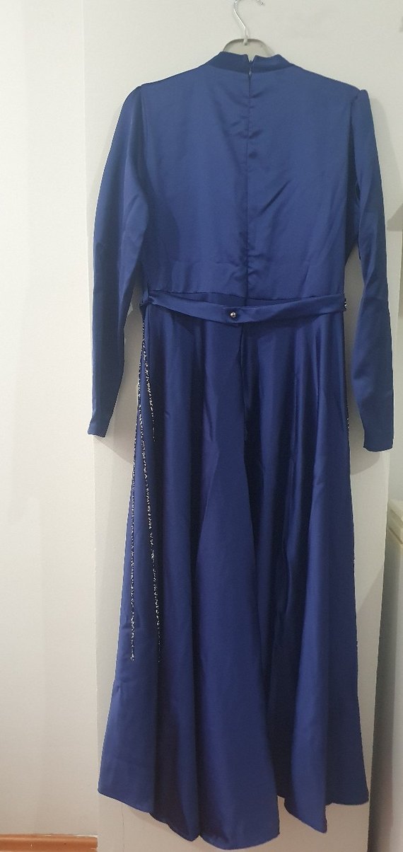 Mavi İşlemeli Uzun Kollu Abiye Elbise - Görsel 3