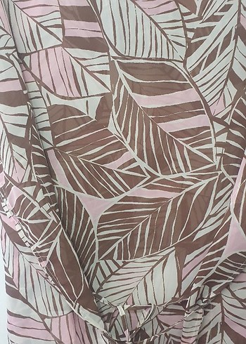 Bohem Yaprak Desenli V Yakalı Kadın Bluz - Görsel 2