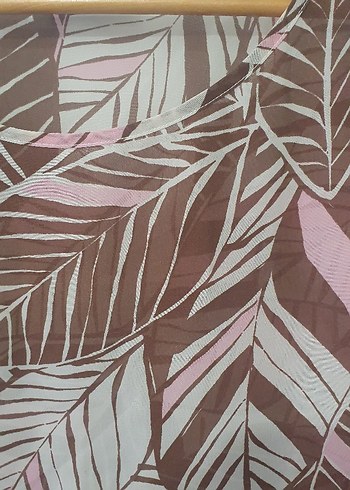 Bohem Yaprak Desenli V Yakalı Kadın Bluz - Görsel 4