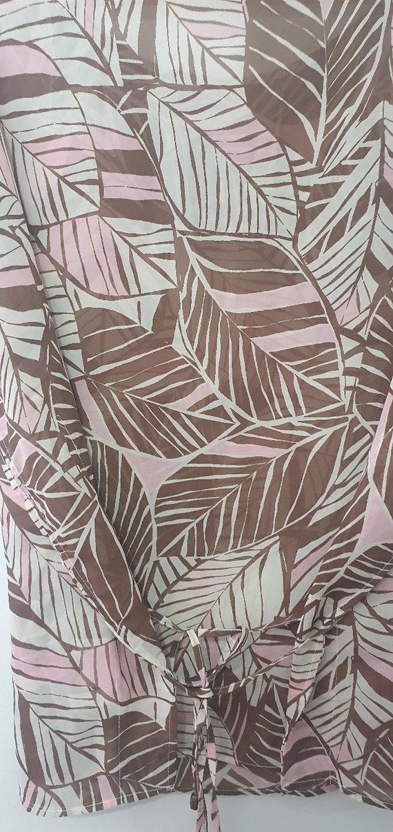 Bohem Yaprak Desenli V Yakalı Kadın Bluz - Görsel 2