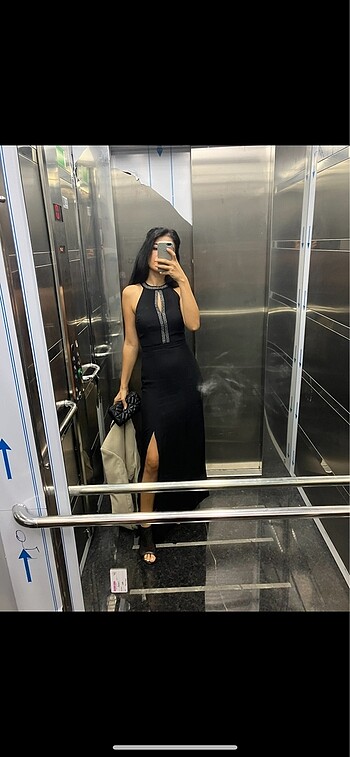 Miss Selfridge Siyah şık abiye yırtmaçlı elbise
