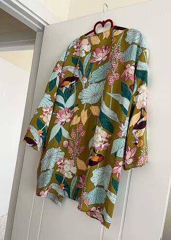LC Waikiki Kimono