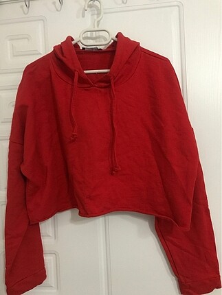 Kapşollu Kısa Sweatshirt