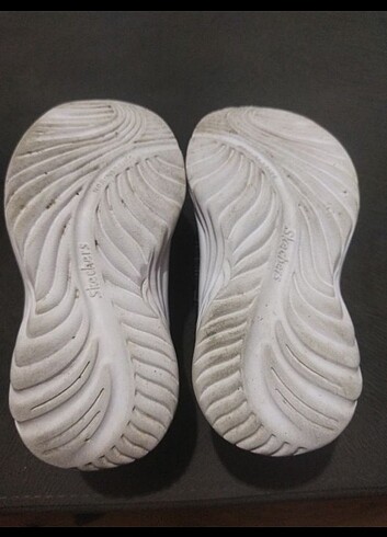 23 Beden siyah Renk Skechers Kız Çocuk Ayakkabı