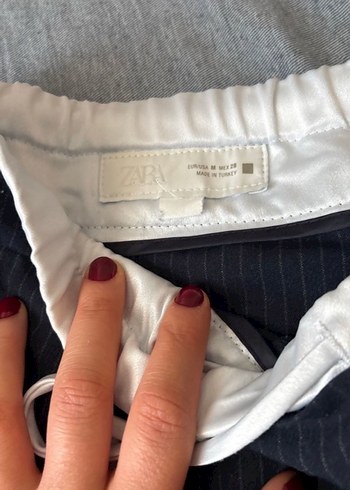 Zara Zara Salaş Kemerli Kadın Pantolon