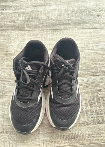 38 Beden siyah Renk Orijinal Adidas Siyah Spor Ayakkabı