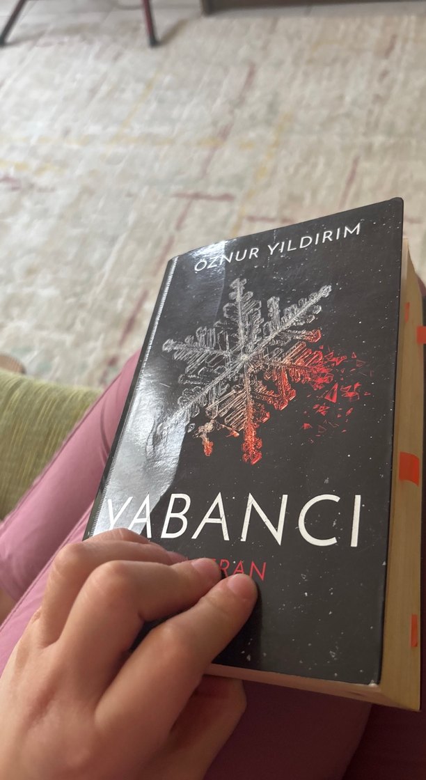 Yabancı Şahmeran - Öznur Yıldırım - Görsel 2