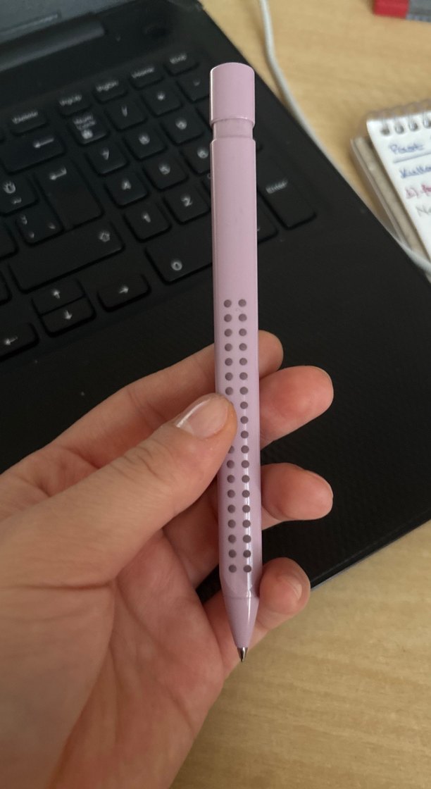 Faber-Castell Pembe Kurşun Kalem ORİJİNAL - Görsel 3