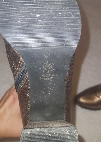 39 Beden kahverengi Renk Kahverengi Parlak Yılan Desenli Deri Topuklu Çizme