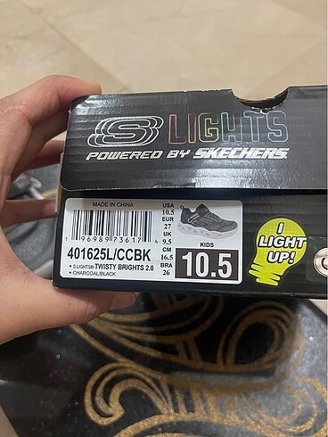 26 Beden siyah Renk Skechers cocuk ayakkabi