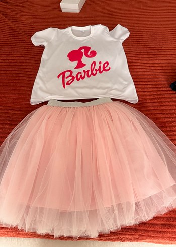 Pembe tütü etek ve barbie baskılı tsört - Görsel 3
