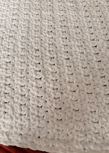Beyaz Örgü Bebek Battaniyesi - Görsel 4