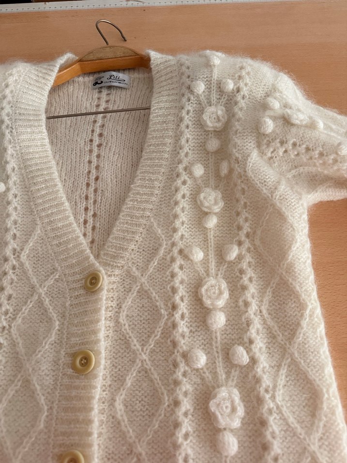 Düğmeli Beyaz Sıfır Vintage Örgü Hırka - Görsel 2