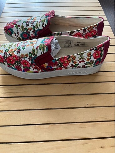 Desigual çok rahat