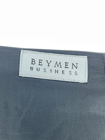 44 Beden çeşitli Renk Beymen Blazer %70 İndirimli.