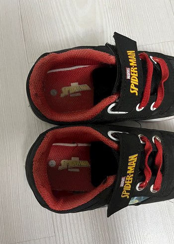 Spider-Man desenli renkli çocuk spor ayakkabı - Görsel 3