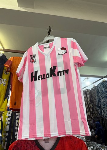 Pembe Hello Kitty Baskılı kadın tişört forma - Görsel 2