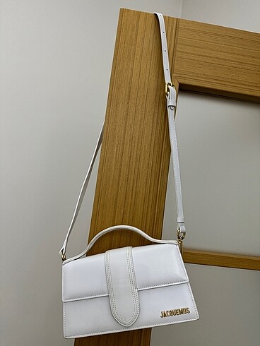 Jacquemus Beymenden alınmıştır