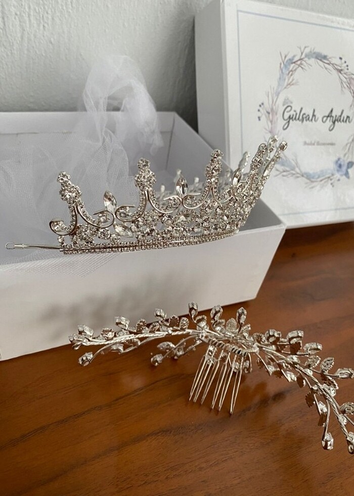 Gülşah Aydın marka gelinlik taç ve tokası - Görsel 4
