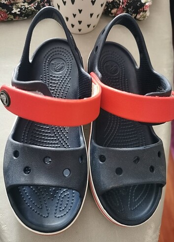 Orijinal crocs marka sıfır kız çocuk sandalet