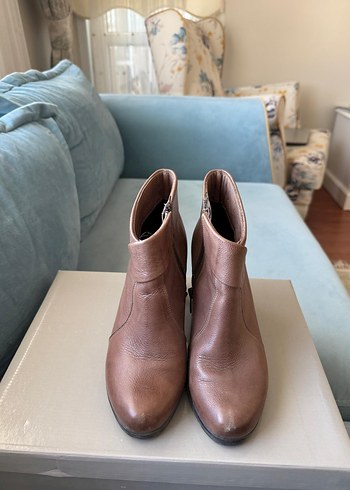 Taba rengi Deri Kadın Dolgu Topuk Bot - Görsel 4