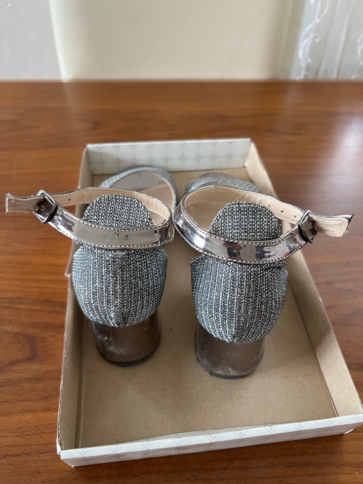 Kadın gece ayakkabısı - Görsel 2