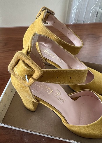 Kadın topuklu ayakkabı - Görsel 2