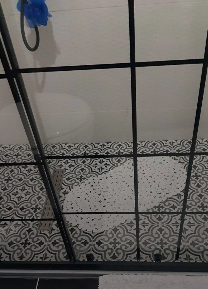 Renkli Puantiyeli Banyo Paspasları - Görsel 2