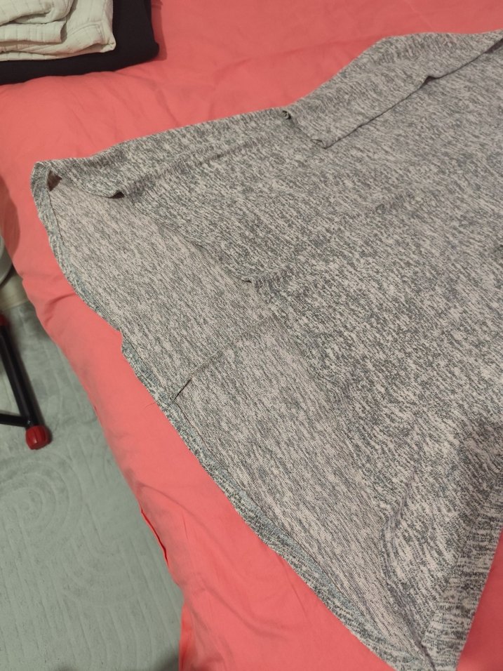 Gri Yüksek Yakalı Uzun Kollu Kadın Kazak - Görsel 3