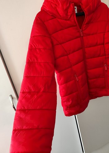 Kırmızı Fermuarlı Kısa Kadın Kışlık Mont - Görsel 3