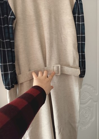 Bej Uzun Triko Elbise - Görsel 2