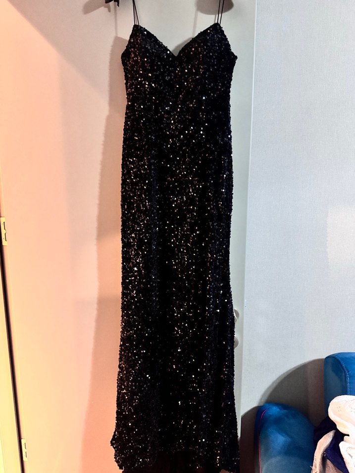 Siyah Parlak Uzun Straplez Abiye Elbise - Görsel 3